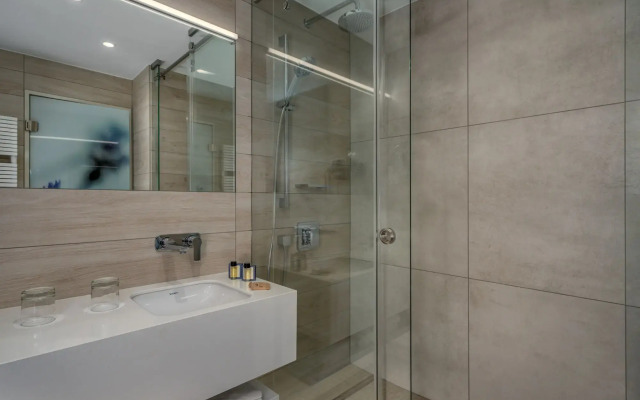 Отель Ensana Thermal Margaret Island