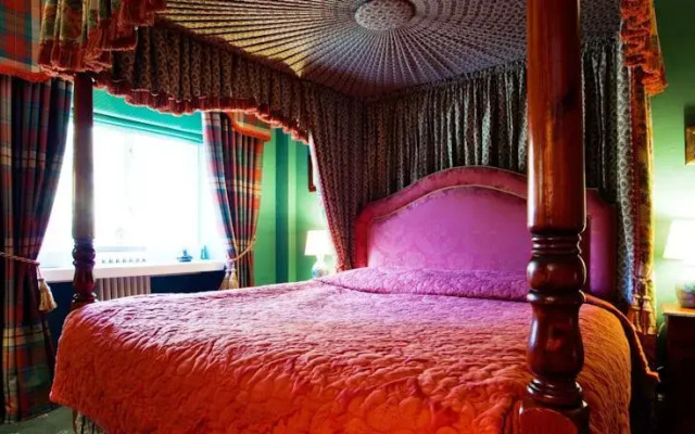 The Glen Lui Hotel