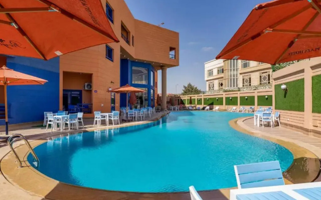 Royal Day Plaza Hotel