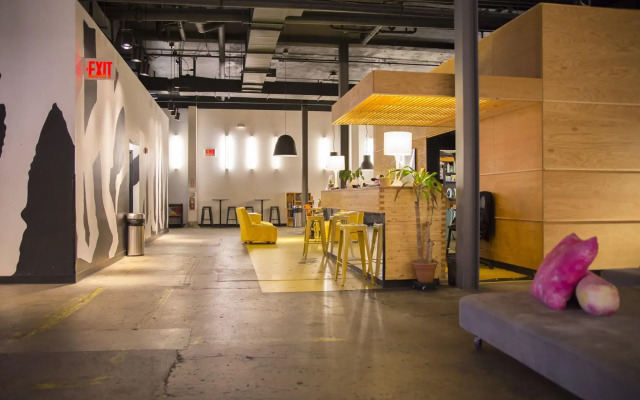 The Local - Hostel