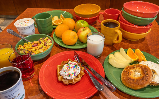 Best Western Plus Service Inn & Suites