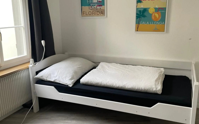 Haus zur Eiche, NEUE 1Zimmerstudios – Guest Rooms – Chur
