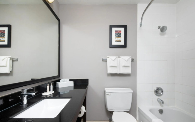 Travelodge by Wyndham Sudbury