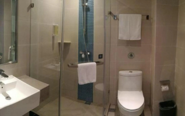 Homeinn Selected Hotel (Huludao Lianshan Street)