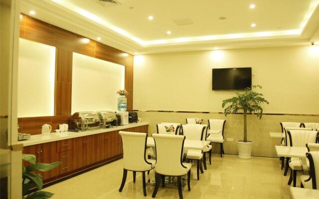 GreenTree Inn Nanjing Xinjiekou Wangfu Avenue Express Hotel