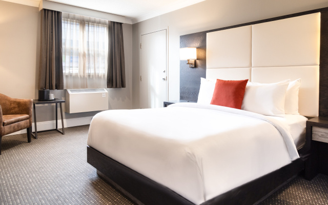 Crowne Plaza Fredericton-Lord Beaverbrook by IHG