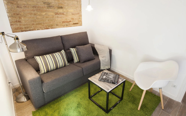 Aspasios Charming Flats