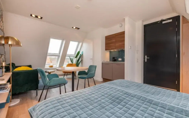 Cozy Couple's Escape