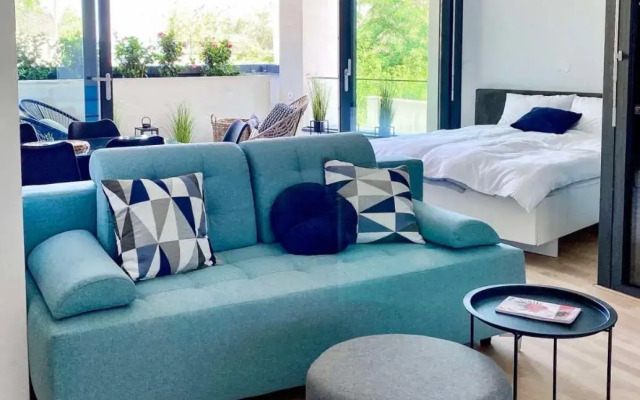 Seaview Apt Koper 1