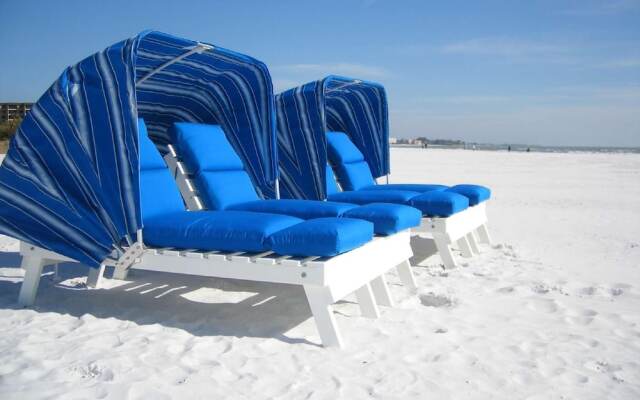 Palm Bay Club - Bay 7