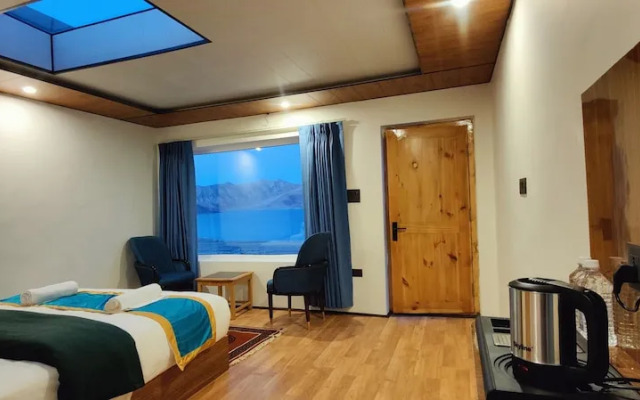 Grand Retreat