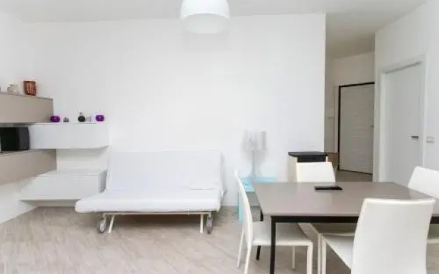 M215 - Marcelli, nuovo bilocale in residence con piscina