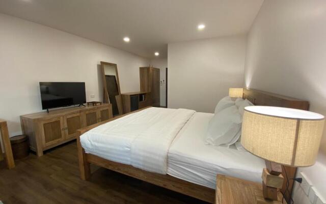 Nim-Mann Classy 616, Nimmanhemindra Rd, ChiangMai