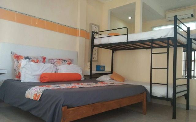 Villa Agung Beach Inn