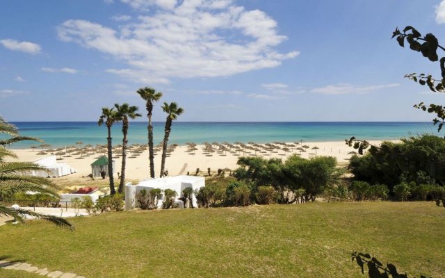 El Mouradi Beach