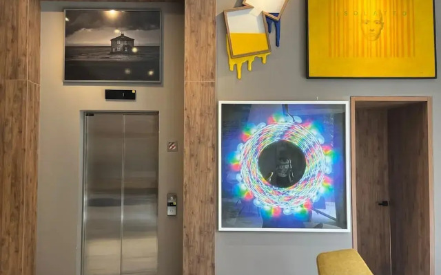 Art Homes 85