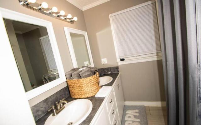 Home Sweet Home Bungalow