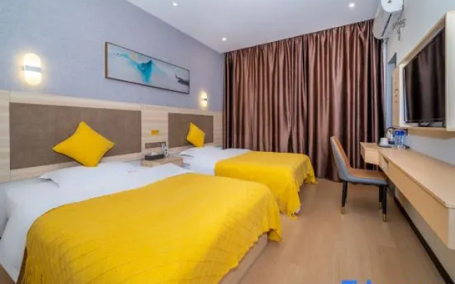 New Concept Hotel (Guilin High Speed Railway North Station Diecai Wanda Branch)