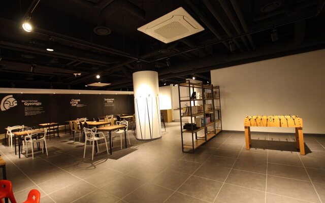141 Mini Hotel