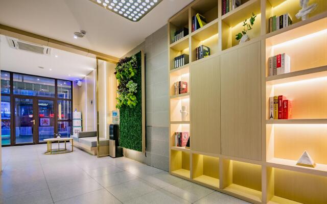 Starway Hotel Yan'An Baotashan Erdao Street