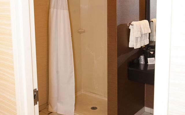 Fairfield Inn & Suites Akron South