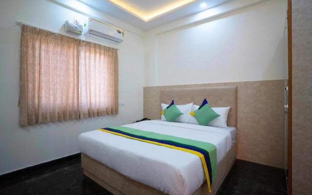 Treebo Galaxy Kings Suites, Hebbal