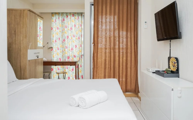 Lovely Studio Apartment M-Town Residence near Summarecon Mall