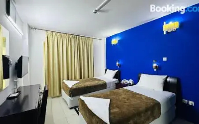 Royal Prince Hotel