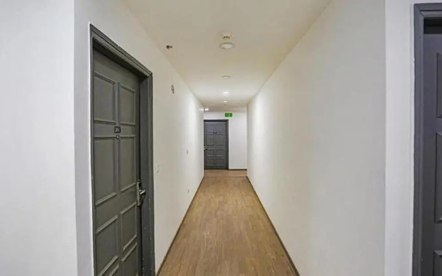 OYO Townhouse 373 Vishwas Nagar