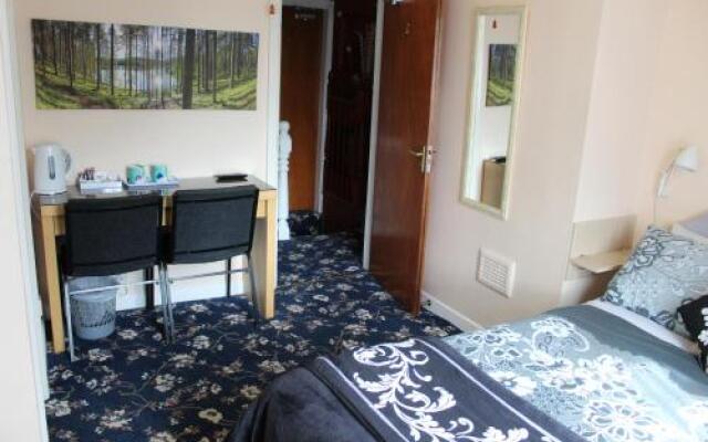 Peakdale Lodge Bed and Breakfast Glossop
