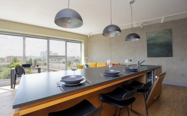 Studio With a View of Warsaw by Renters