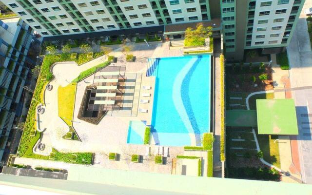 Lumpini Jomtien Seaview E22Inn