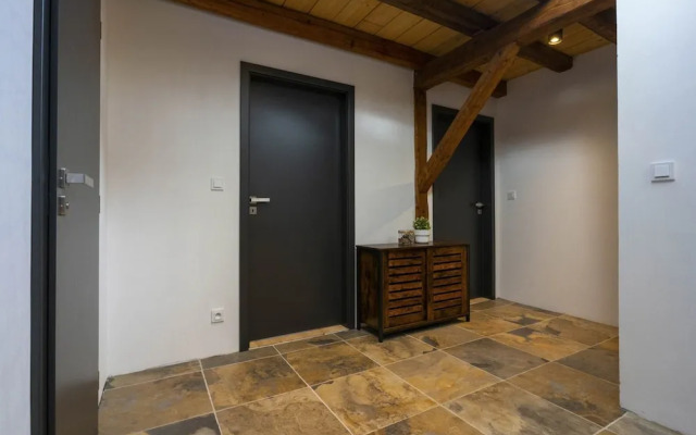 Villa in Rudnik With Private hot tub