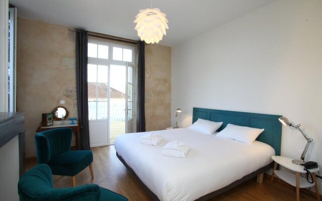 Hôtel Le Castel Pierre de Lagraulet