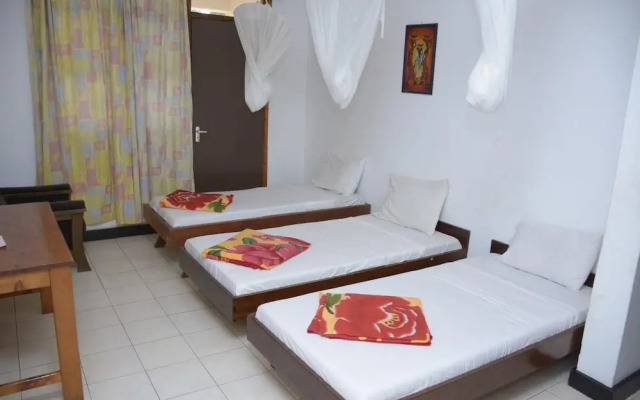 Keys Hotel Mbokomu Branch