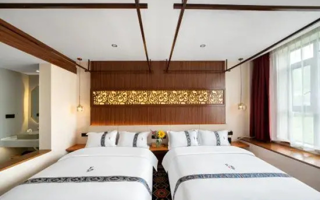 Fine Homes Hotel