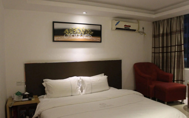Yingshang Hotel Huangpu Branch