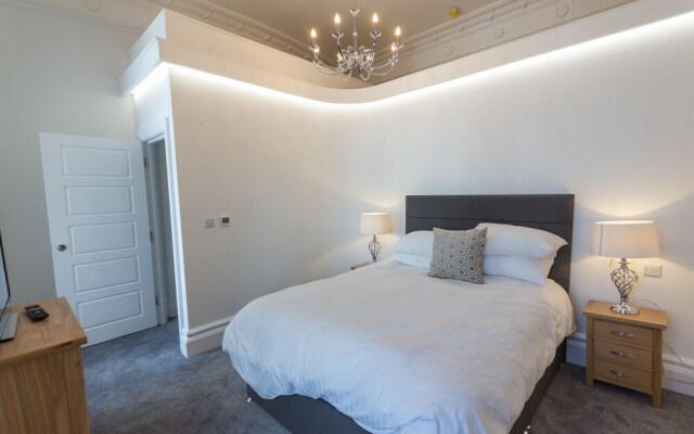 1 Bed- The Windsor Suite
