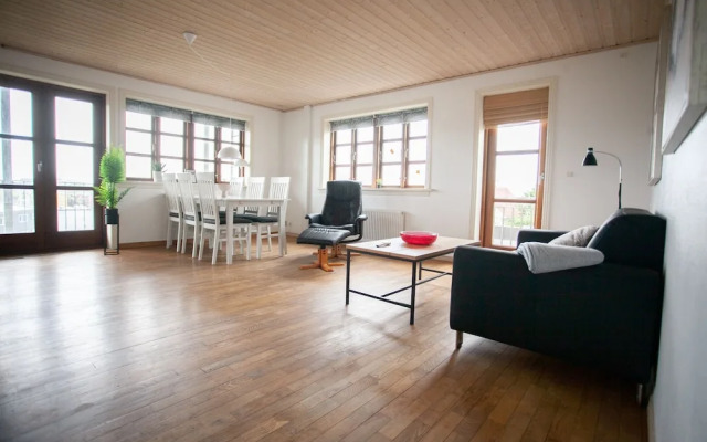 Downtown - City View - 2 BR - Spacious