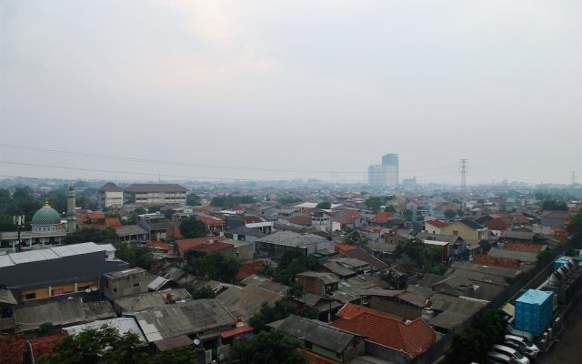 Simply 2Br Kalibata City Apartment