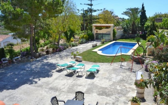 Villa - 3 Bedrooms with Pool - 104988
