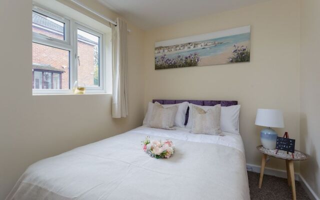 Luxury Burgess Apartments