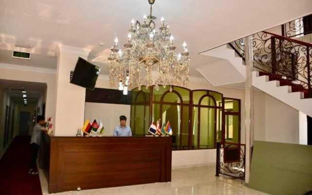 Arg Hotel