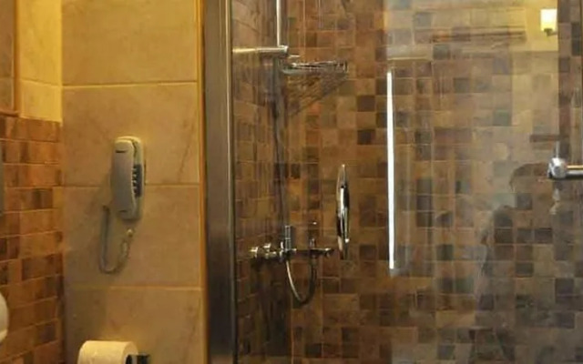 Silvanus Hotel