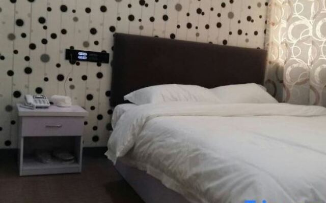 Shanghai Marshmallow Fashion Hotel