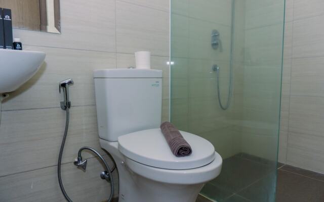 Modern Look 1Br At 22Nd Floor Ciputra International Apartment