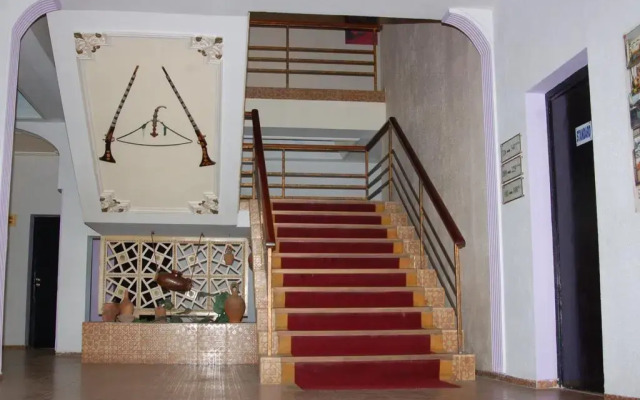 Mabrouk Hotel And Suites