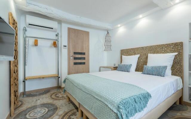 Valbonne Flat