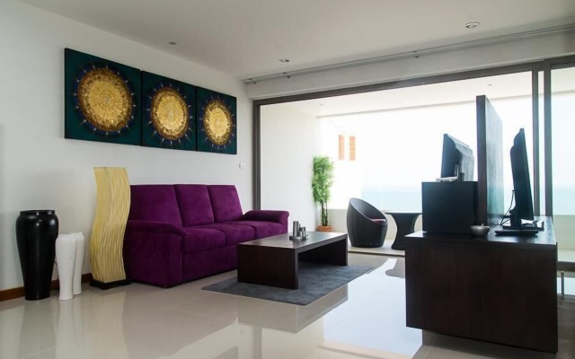 Tropical Sea View Residence