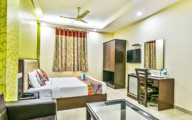 FabHotel Kingston